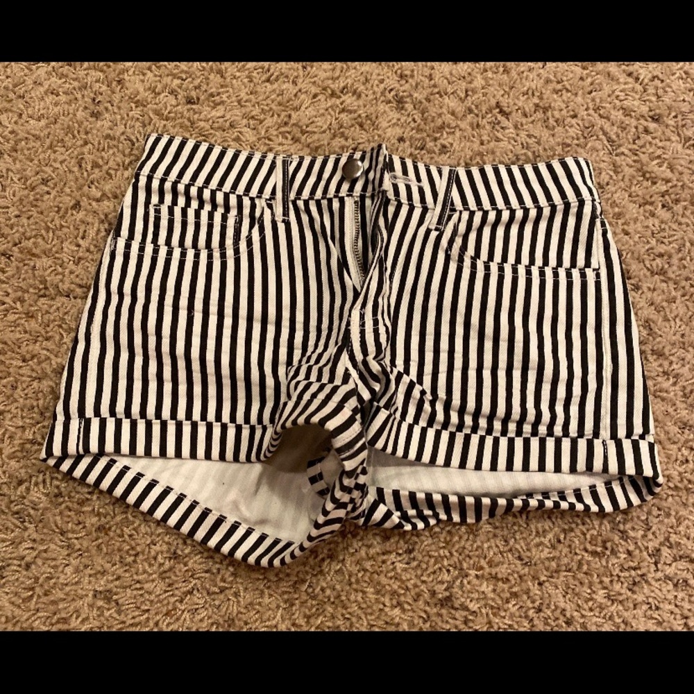 H&M striped denim shorts